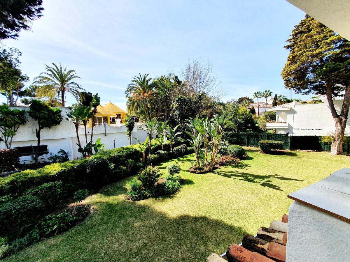 Miraflores Town Studio Sitio de Calahonda Exterior photo